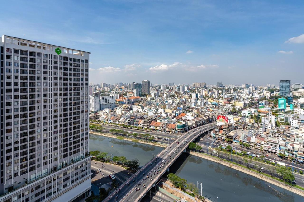 Justay Millennium Riverside Ho Chi Minh City Bagian luar foto